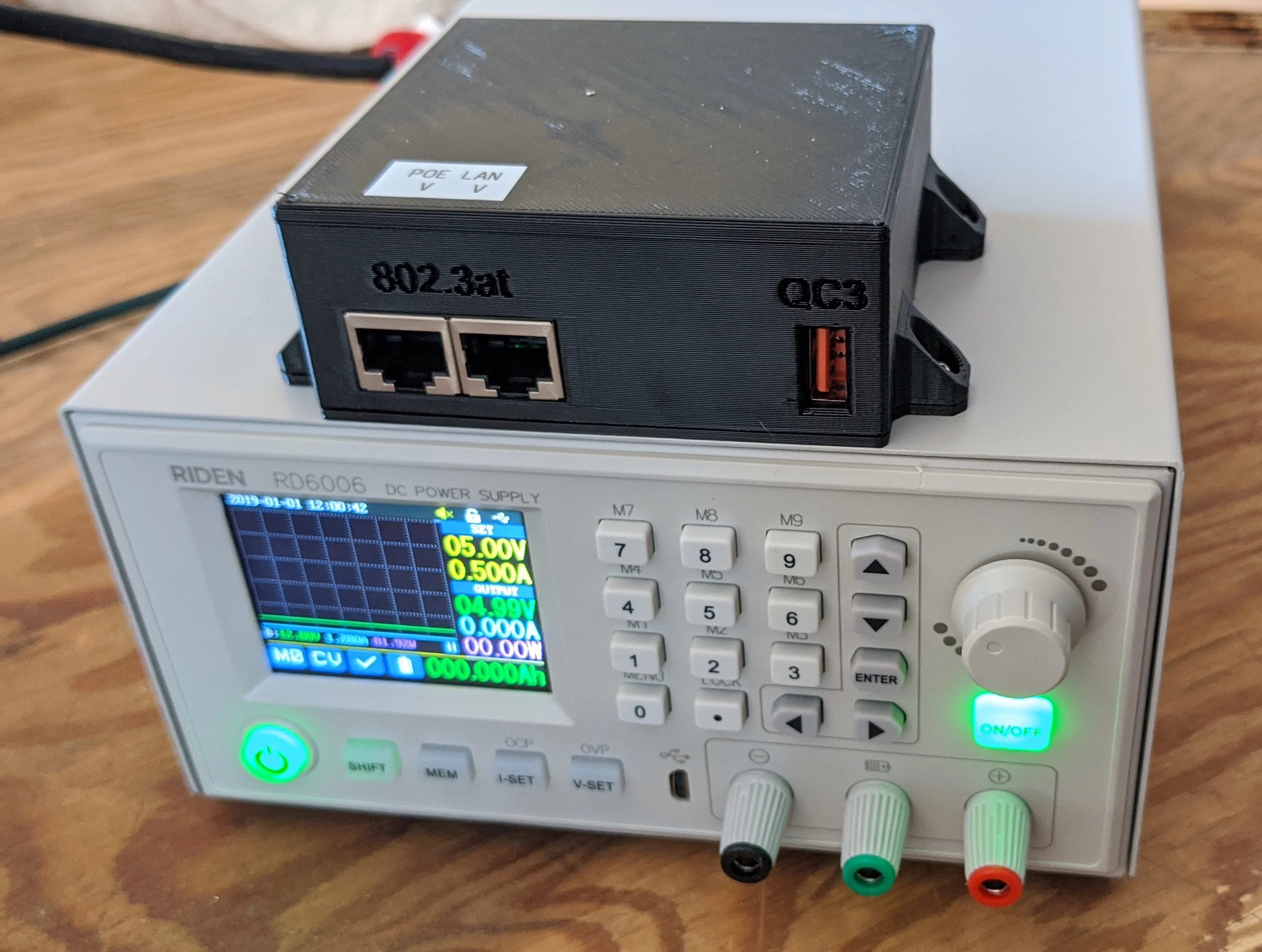 picture of plate and lid attached to PSU