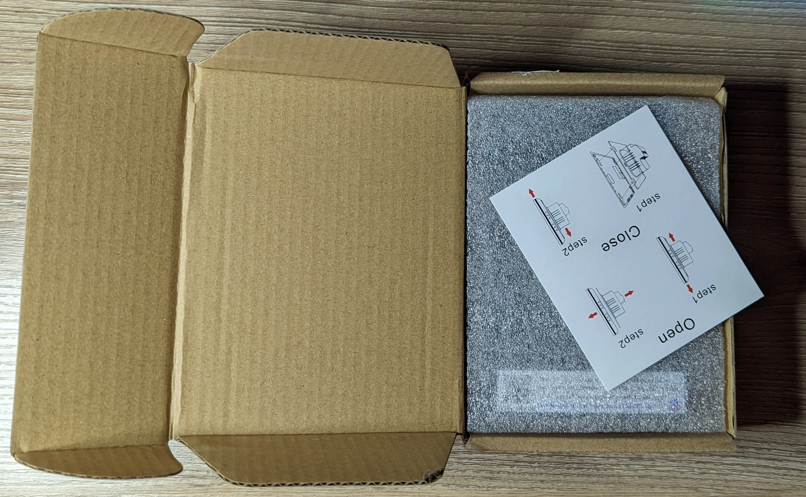 Photo showing the inner product package opened to reveal the main switch.