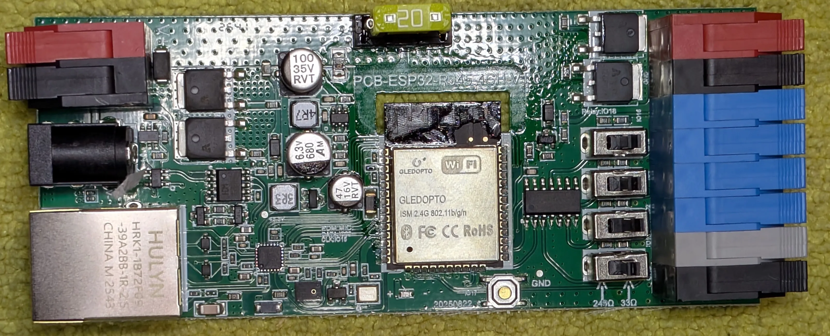 That's glare form my light and leftover solder flux... not conformal coating.