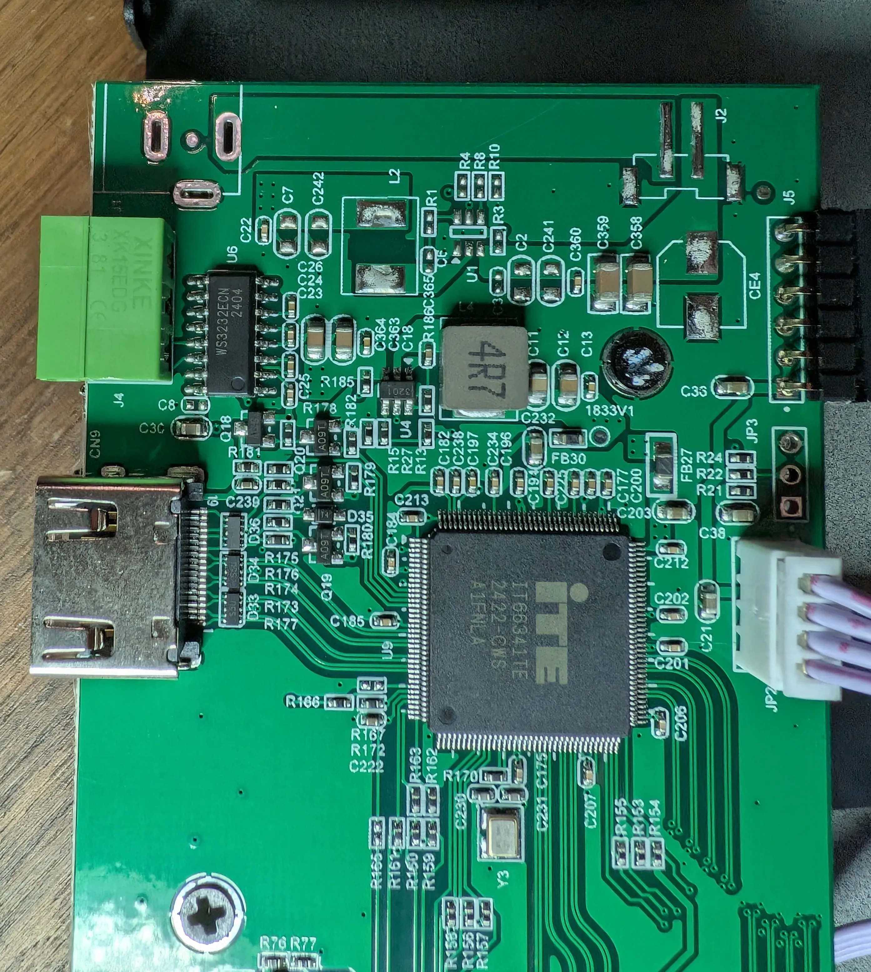 Close up of the "output" portion of the HDMI PCB.