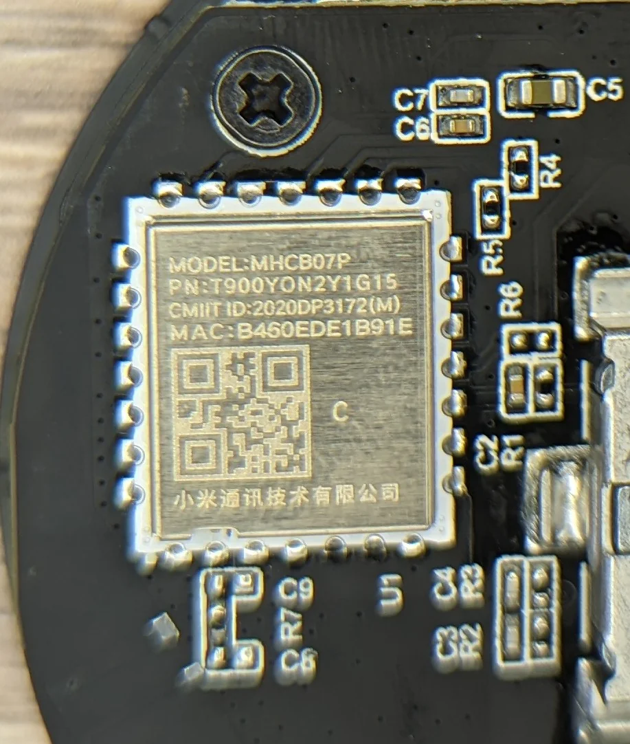Even closer shot of the tiny system on module that powers the remote puck.